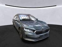 Gebraucht Skoda Superb Selection 150 PS (110 kW) 2024 Graphite grey Kombi