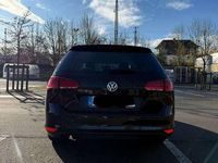 Second-hand VW Golf VII 110 CP (80 kW) 2016 Negru Break