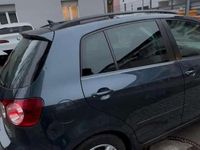 Gebraucht VW Golf VII Match 105 PS (77 kW) 2012 Blau Kleinwagen