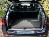 Gebraucht Mercedes GLC300e 320 PS (235 kW) 2021 Blau SUV