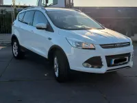 Usata Ford Kuga 150 CV (110 kW) 2015 Bianco SUV
