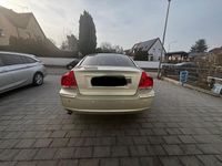 Gebraucht Volvo S60 Summum 185 PS (136 kW) 2006 Gelb Limousine