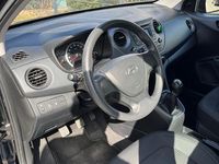 Gebraucht Hyundai i10 Classic 67 PS (49 kW) 2016 Schwarz Kleinwagen