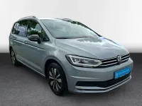 Gebraucht VW Touran Comfortline 150 PS (110 kW) 2025 Silber Van / Kleinbus