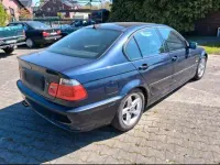 Gebraucht BMW 325 192 PS (141 kW) 2002 Blau Limousine