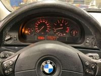 Gebraucht BMW 523 170 PS (125 kW) 1998 Titansilber Limousine