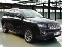 Gebraucht Jeep Compass 163 PS (119 kW) 2014 Schwarz SUV