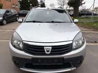 Gebraucht Dacia Sandero Stepway 87 PS (63 kW) 2010 Silber Limousine