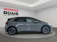 Gebraucht VW ID.3 Pro 150 kW (204 PS) 2023 Mondsteingrau schwarz Kleinwagen