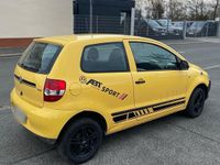 Second-hand VW Fox 69 CP (50 kW) 2005 Galben Hatchback