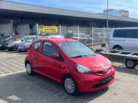 Gebraucht Toyota Aygo 69 PS (50 kW) 2006 Rot Kleinwagen