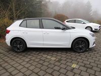 Neu Skoda Fabia Drive 95 PS (69 kW) 2025 Moon white Limousine