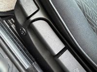 Gebraucht BMW 525 163 PS (119 kW) 2003 Silber Limousine