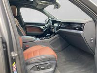 Gebraucht VW Touareg Style 231 PS (169 kW) 2025 Blau SUV