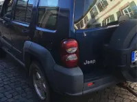 Gebraucht Jeep Cherokee 163 PS (119 kW) 2006 Blau SUV
