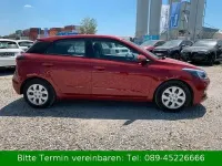 Gebraucht Hyundai i20 Select 84 PS (61 kW) 2019 Rot Kleinwagen