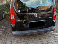 Gebraucht Peugeot Partner Tepee Family 109 PS (80 kW) 2009 Schwarz Van / Kleinbus