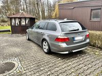 Gebraucht BMW 523 190 PS (139 kW) 2009 Grau Kombi