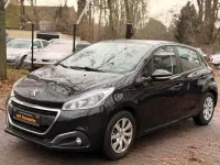 Gebraucht Peugeot 208 Allure 83 PS (61 kW) 2018 Schwarz Kleinwagen