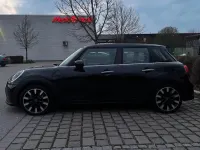 Gebraucht Mini Cooper 136 PS (100 kW) 2022 Schwarz Kleinwagen