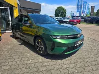 Neu Opel Astra 145 PS (106 kW) 2026 Klover grün Kombi