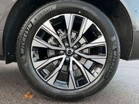 Gebraucht Volvo XC60 Plus 250 PS (183 kW) 2025 Platinum grey SUV