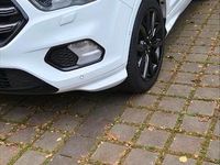 Gebraucht Ford Kuga ST-Line 150 PS (110 kW) 2019 Weiß SUV