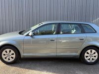 Gebraucht Audi A3 Attraction 105 PS (77 kW) 2010 Grau Kombi