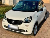 Gebraucht Smart ForFour Passion 71 PS (52 kW) 2017 Weiß Kleinwagen