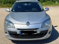 Gebraucht Renault Mégane Dynamique 131 PS (96 kW) 2012 Silber Limousine