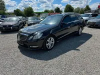 Gebraucht Mercedes E300 231 PS (169 kW) 2012 Obsidianschwarz  metalliclack Kombi