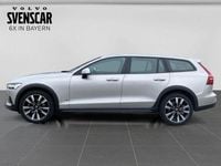 Gebraucht Volvo V60 CC Plus 197 PS (144 kW) 2023 735) (silber Kombi