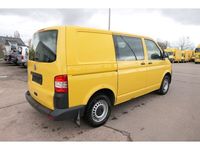 Gebraucht VW T5 84 PS (61 kW) 2013 Ginstergelb r1032 Van