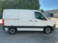 Gebraucht Mercedes Sprinter 114 PS (83 kW) 2023 Arktikweiß Van