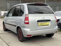 Gebraucht Hyundai Matrix Comfort 103 PS (75 kW) 2009 Silber Van / Kleinbus