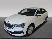 Gebraucht Skoda Scala Cool Plus 110 PS (80 kW) 2023 Candyweiss candyweiss Kleinwagen