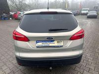 Gebraucht Ford Focus Business Edition 101 PS (74 kW) 2014 Grau Kombi