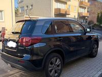 Gebraucht Suzuki Vitara Comfort 140 PS (102 kW) 2019 Schwarz SUV