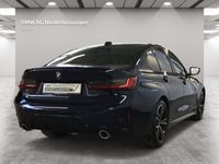 gebraucht BMW 330 i Sedan