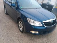 Gebraucht Skoda Octavia 105 PS (77 kW) 2011 Blau Kombi