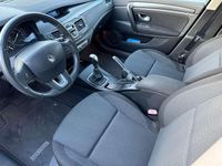 Gebraucht Renault Laguna III Expression 140 PS (102 kW) 2010 Perlmuttschwarz Kombi