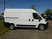 Neu Opel Movano 140 PS (102 kW) 2026 Weiß Van