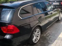 Gebraucht BMW 320 184 PS (135 kW) 2011 Schwarz Kombi