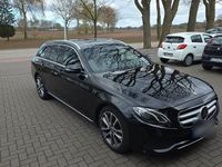 Gebraucht Mercedes E220 Avantgarde 194 PS (142 kW) 2017 Schwarz Kombi