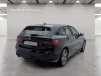Gebraucht BMW 118 136 PS (100 kW) 2023 Schwarz Limousine