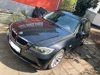 gebraucht BMW 318 i Touring - 2. Hd, KLIMA, PDC, 8fach bereift