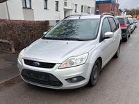 Gebraucht Ford Focus 109 PS (80 kW) 2010 Silber Kombi