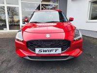 Neu Suzuki Swift Club 83 PS (61 kW) 2026 Burning red pearl Limousine