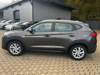Gebraucht Hyundai Tucson Pure 177 PS (130 kW) 2019 Grau SUV
