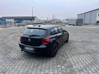 Gebraucht BMW 116 136 PS (100 kW) 2013 Schwarz Kleinwagen